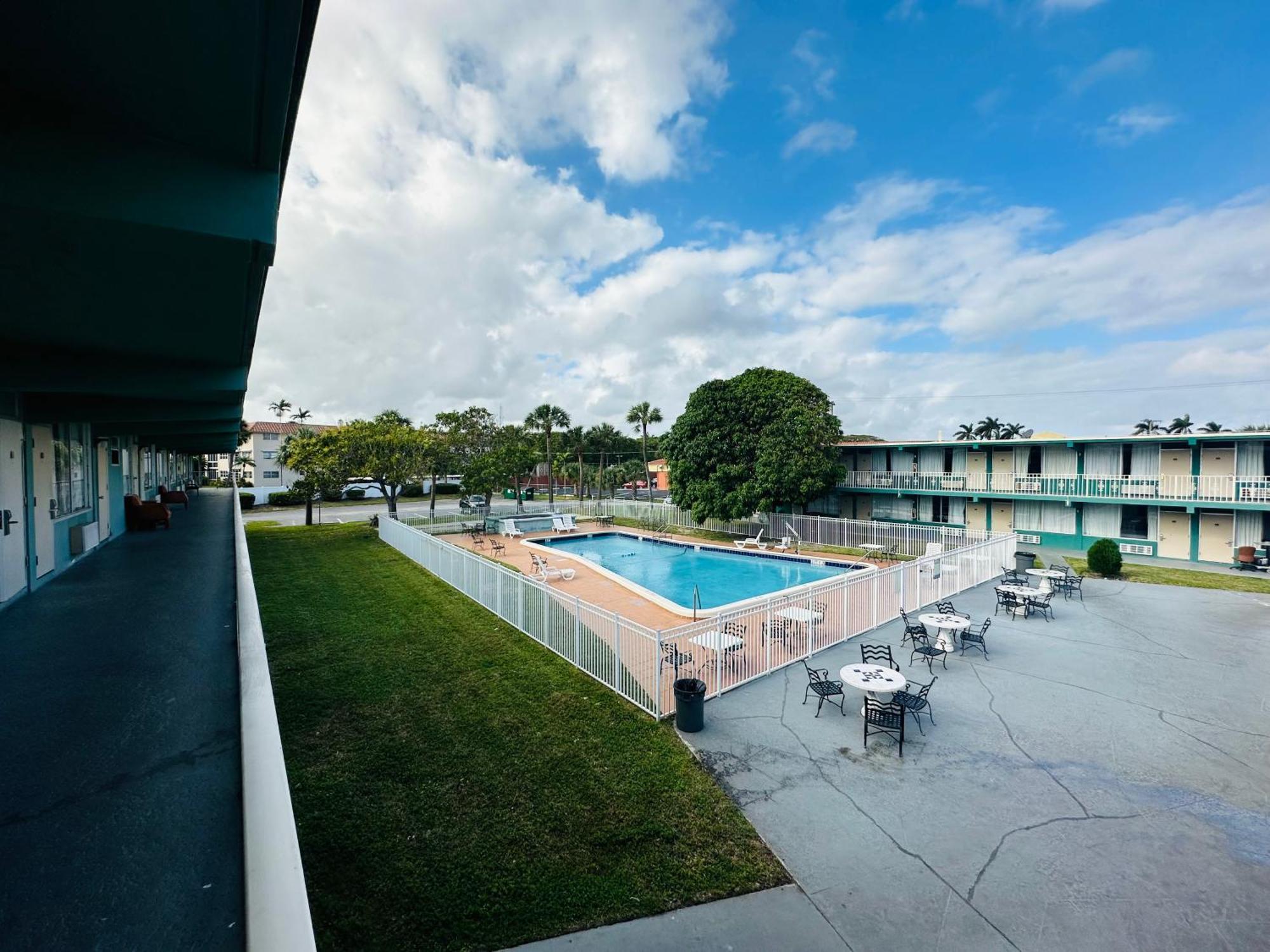 Boca Inn Boca Raton Eksteriør billede